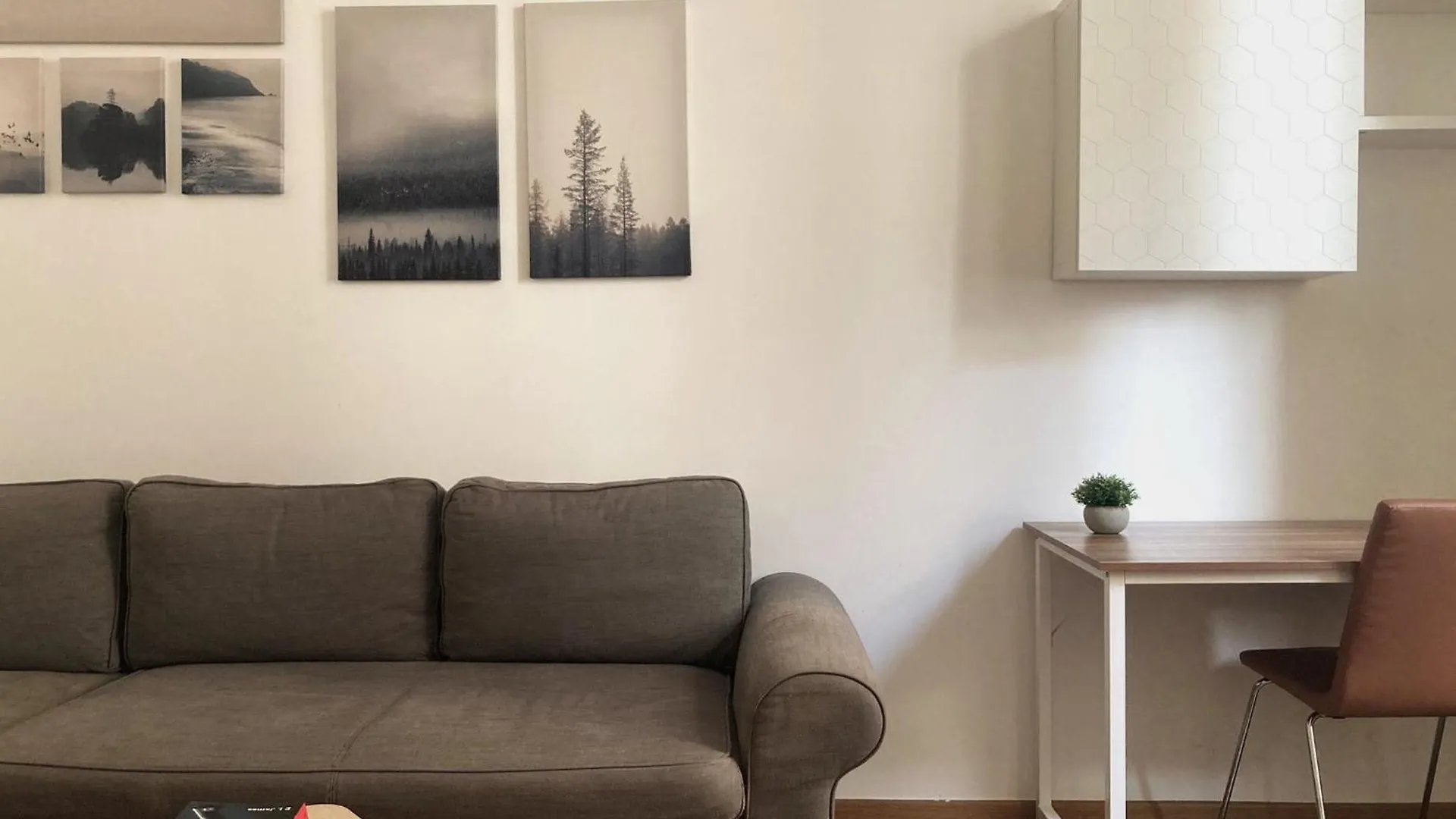 Monviso 35 , Cozy Apartment Milano Italia